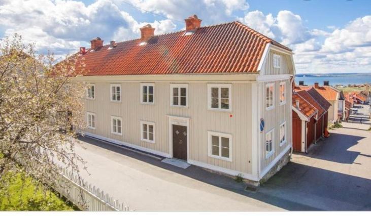 Angbaten - New Buildt Apartment In The Center Of Graenna 외부 사진